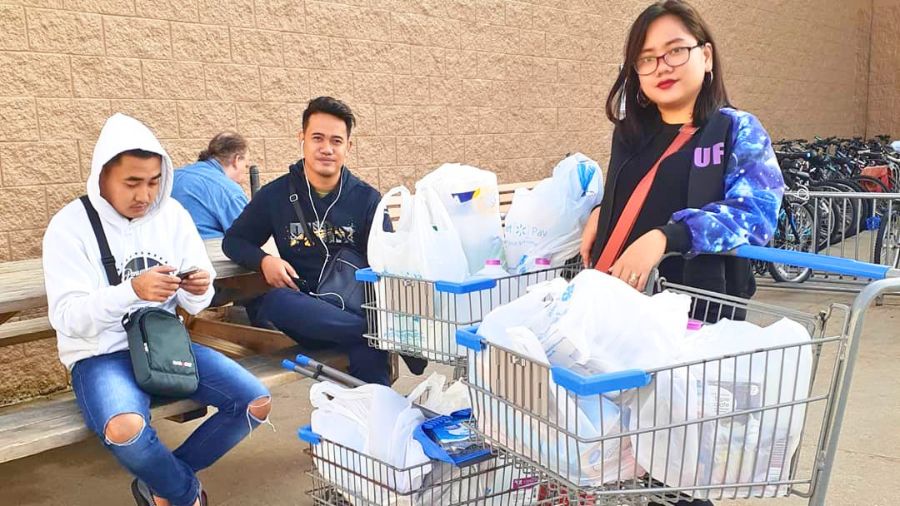 Grocery Shopping on a Budget Grocery Shopping on a Budget